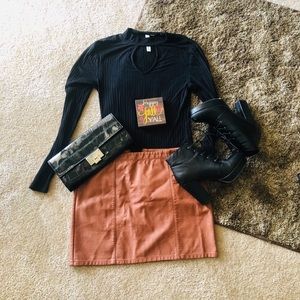 Faux Leather mini skirt